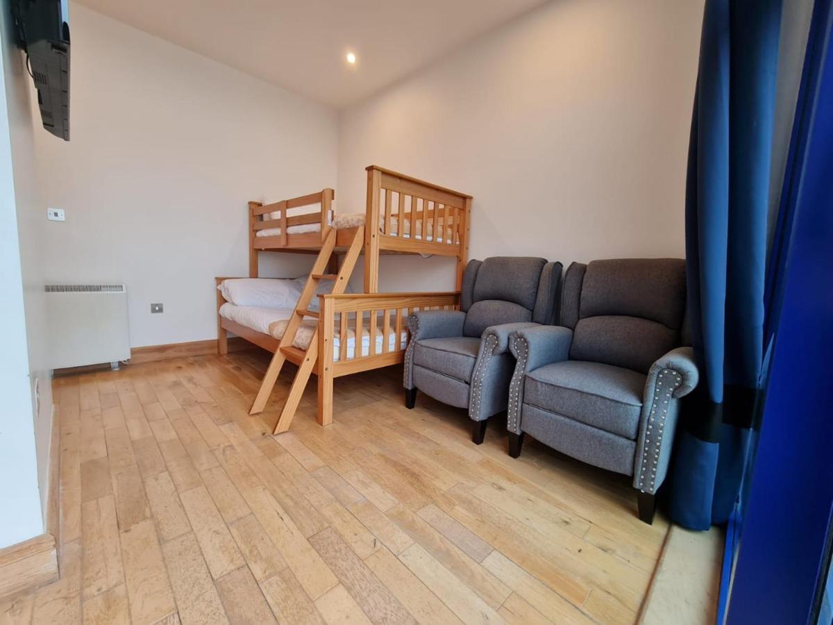 Carlingford Marina Apartments エクステリア 写真