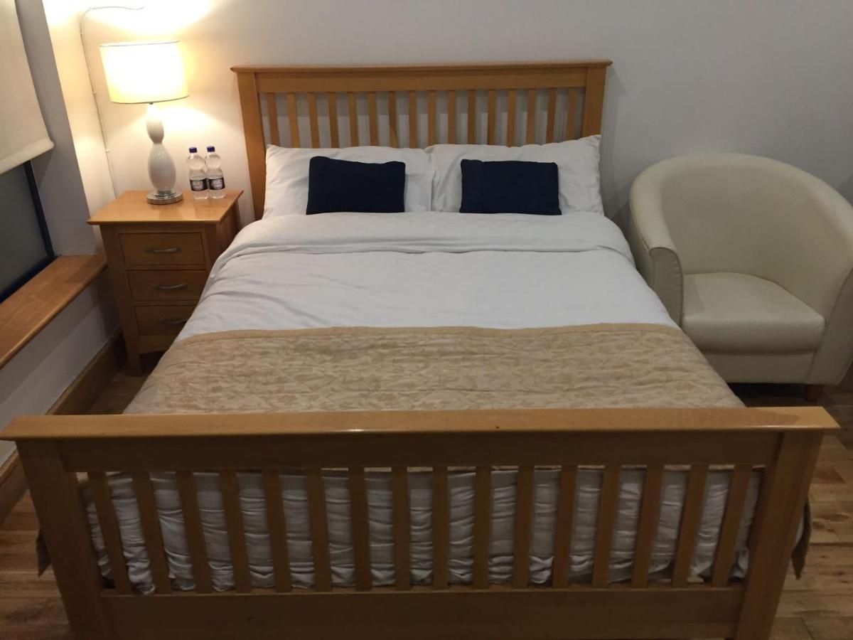 Carlingford Marina Apartments エクステリア 写真